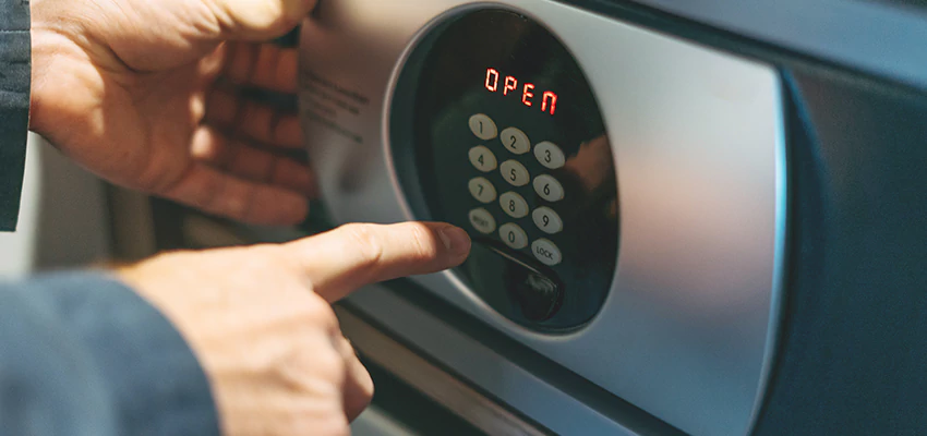 Cash Safe Openers in Arden-Arcade, California