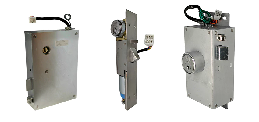 Locksmith For RR Fence Gates Brink Lock in Arden-Arcade, CA